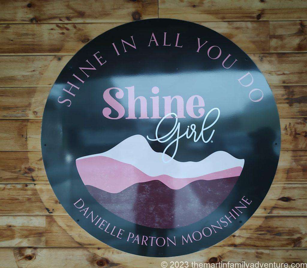 BUY] Shine Girl Moonshine  Rosé Velvet Moonshine at